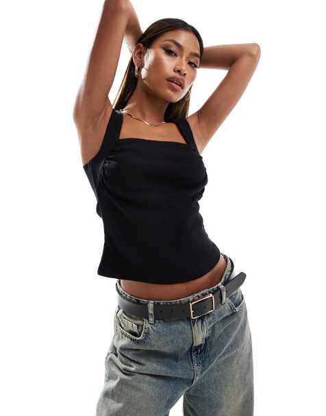 ASOS DESIGN – Geripptes Trägertop in Schwarz mit eckigem Ausschnitt - view 1