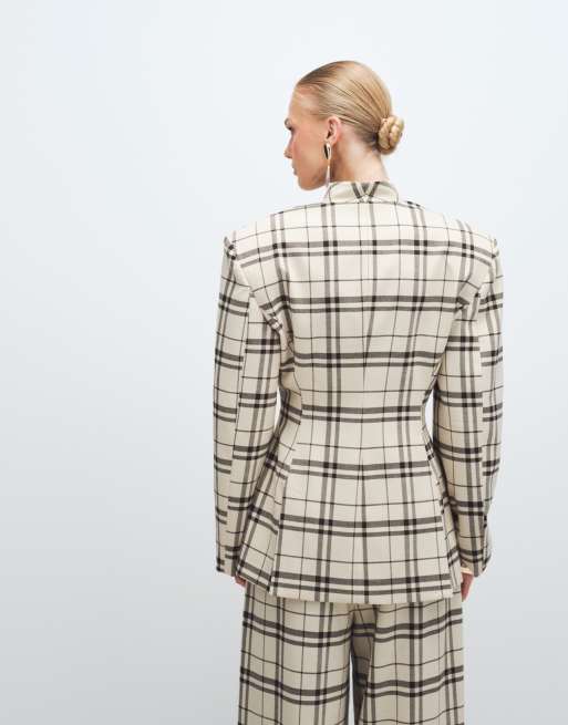 ASOS DESIGN - Geruite blazer met hoge overslag in crème, 4 van 11