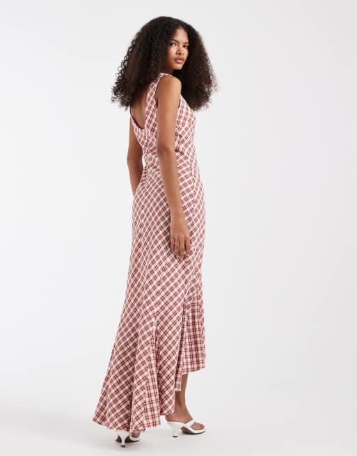 ASOS DESIGN - Geruite maxi jurk met uitlopende zoom in rood, 2 van 4