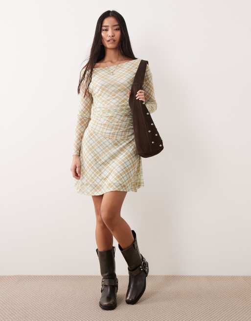ASOS DESIGN - Geruite mini-jurk met lange mouwen en afhangende schouder, 2 van 4