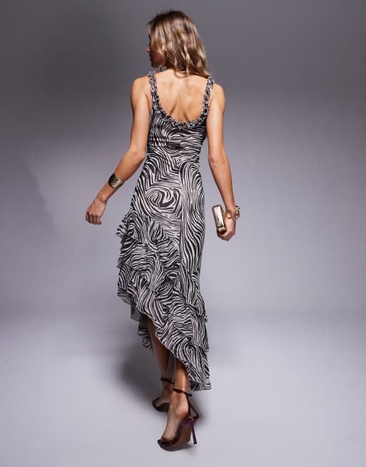 ASOS DESIGN – Gerüschtes Midikleid mit Animalprint, U-Ausschnitt und asymmetrischem Rüschensaum, 2 von 4