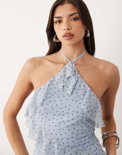 ASOS DESIGN – Gerüschtes Oberteil aus Stretch-Chiffon in Blau mit braunen Polka Dots, Kombiteil - view 1