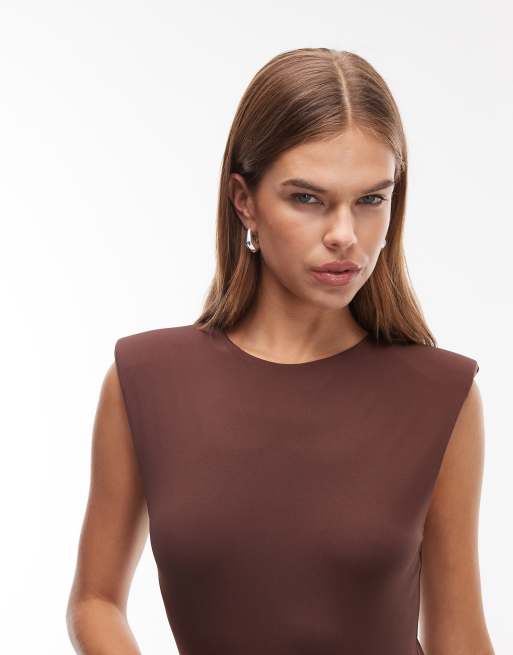 ASOS DESIGN – Geschmeidiger, ärmelloser Body in Schokobraun mit Schulterpolstern, 4 von 4