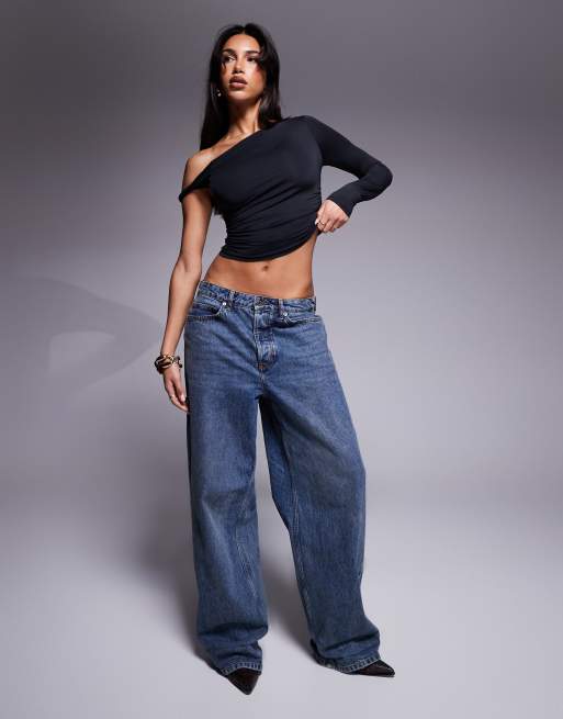ASOS DESIGN – Geschmeidiges, schulterfreies, asymmetrisches Oberteil in Schwarz mit langen Ärmeln, 2 von 4