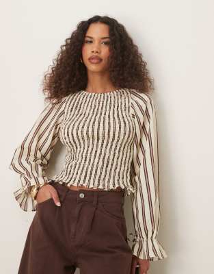 ASOS DESIGN - Gesmokte Baumwoll-Bluse mit Streifen-Bunt