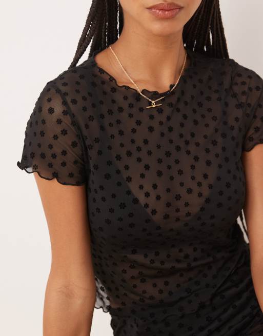 ASOS DESIGN - Gesmokte croptop van mesh met bloemenprint in zwart, 3 van 4