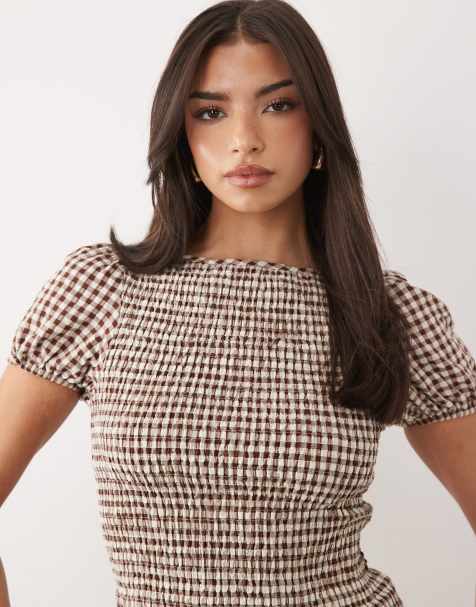 ASOS DESIGN - Gesmokte top met pofmouwen in bruine gingham ruit - view 1