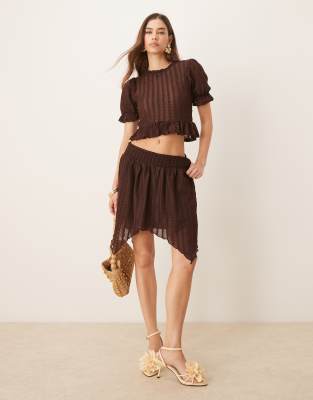 ASOS DESIGN - Gesmokter Minirock in Braun, Kombiteil