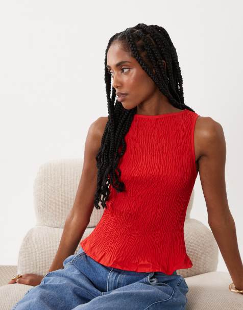 ASOS DESIGN – Gesmoktes, ärmelloses Tanktop in Rot - view 1