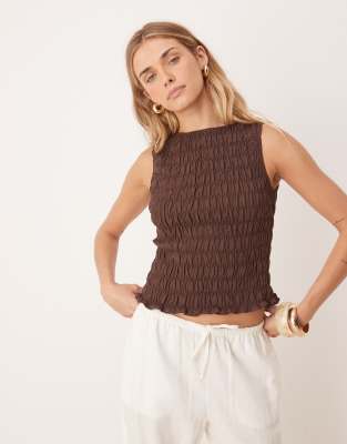 ASOS DESIGN - Gesmoktes, ärmelloses Tanktop in Schokobraun