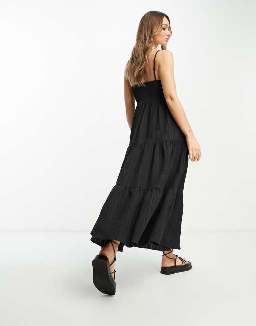 ASOS DESIGN – Gesmoktes Maxi-Sommerkleid in Schwarz mit eckigem Ausschnitt, 2 von 4