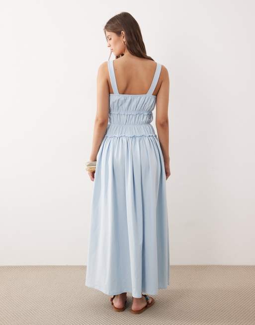 ASOS DESIGN – Gesmoktes Maxi-Trägerkleid in Hellblau , 4 von 4