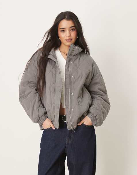 ASOS DESIGN – Gesteppte Bomberjacke in verwaschenem Grau mit Passe-Detail - view 1