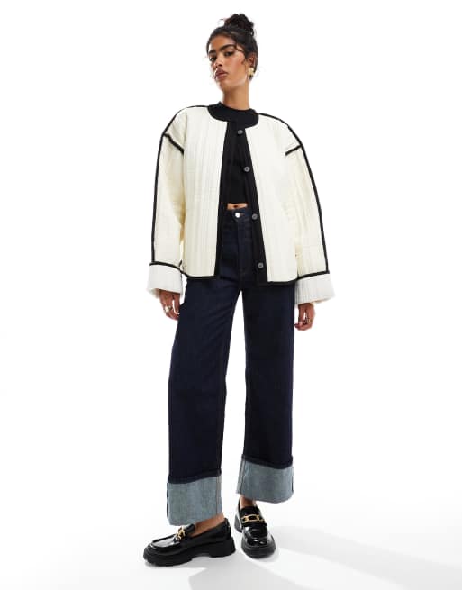 ASOS DESIGN – Gesteppte Jacke in Cremeweiß mit Kontrastdetail