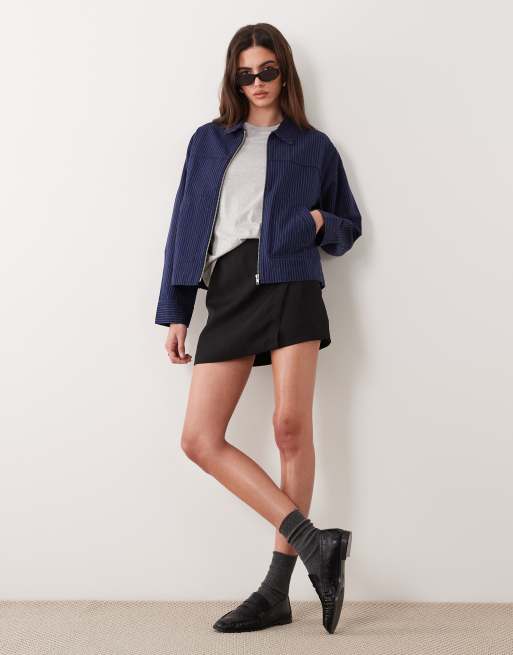 ASOS DESIGN - Gestreept jack met kraag en rits in marineblauw, 2 van 4