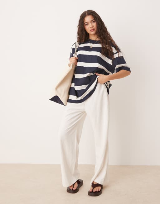 ASOS DESIGN - Gestreept oversized T-shirt in wit en marineblauw, 2 van 4