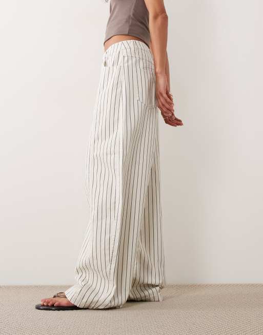 ASOS DESIGN - Gestreepte broek met ballonpijpen in chocoladebruin en crème, 2 van 5