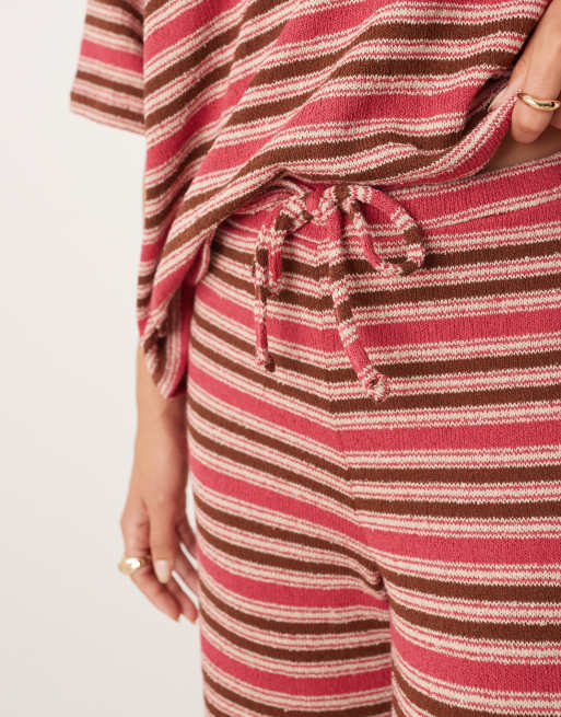 ASOS DESIGN - Gestreepte broek met wijde pijpen in roze, deel van co-ord set, 3 van 5