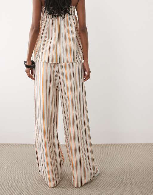 ASOS DESIGN - Gestreepte broek van linnenmix met brede zoom in crème, deel van co-ord set, 5 van 5