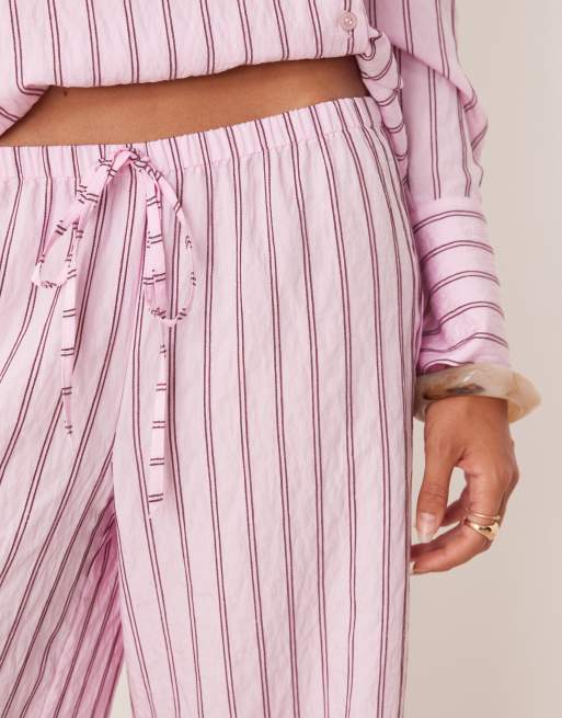 ASOS DESIGN - Gestreepte broek van modal met wijde pijpen en elastische taille in roze, deel van co-ord set, 4 van 5