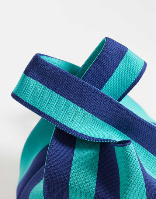 ASOS DESIGN - Gestreepte clutch tas met lus in blauw, 3 van 4