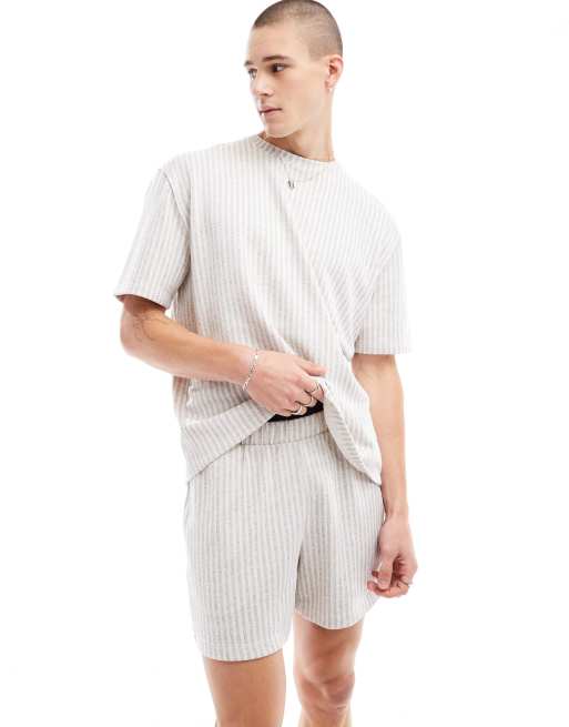 ASOS DESIGN - Gestreepte, geribbelde loungeset van T-shirt en short met beige