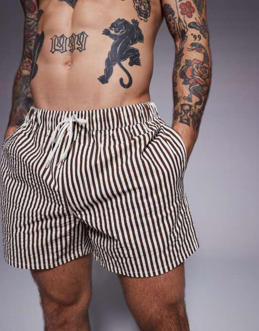 ASOS DESIGN - Gestreepte korte zwemshort van seersuckerstof in bruin, 4 van 4