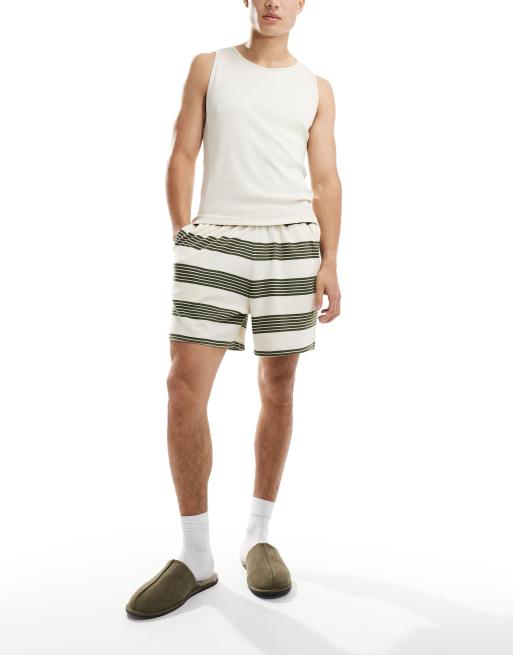 ASOS DESIGN - Gestreepte loungeshort in groen