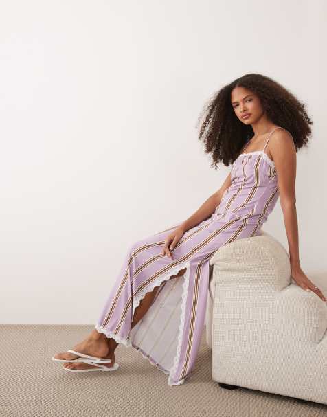 ASOS DESIGN - Gestreepte midi cami-jurk met vierkante hals, kanten detail en zijsplit - view 1