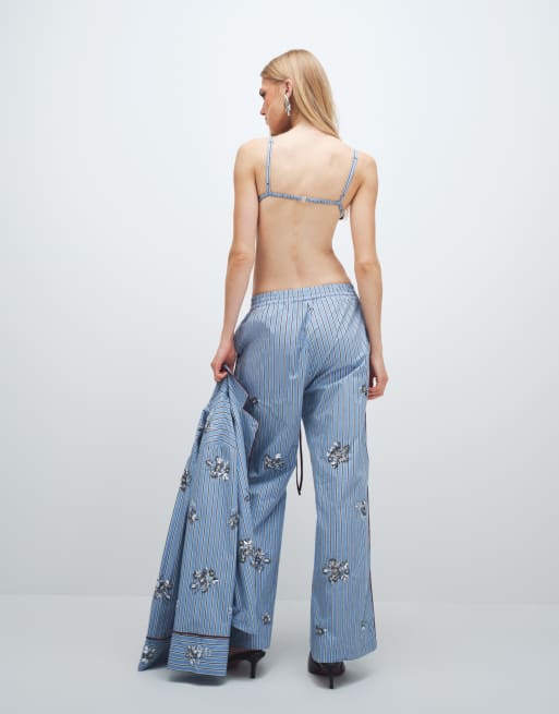ASOS DESIGN - Gestreepte pyjamabroek met versiering, deel van co-ord set, 4 van 12