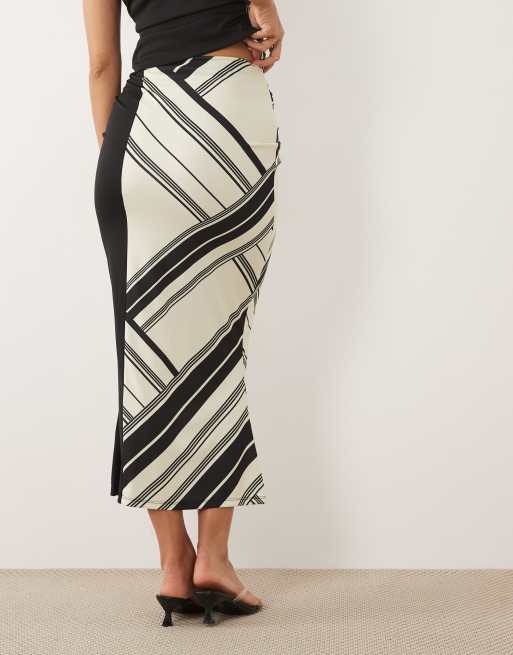 ASOS DESIGN - Gestreepte sarongrok met gedrapeerde gestrikte voorkant in zwart-wit, deel van co-ord set, 4 van 5