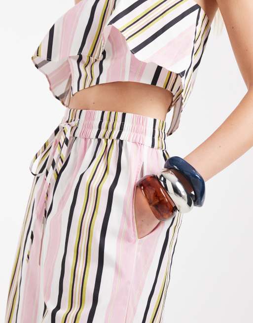 ASOS DESIGN - Gestreepte short met lange pasvorm in multi, deel van co-ord set, 2 van 9