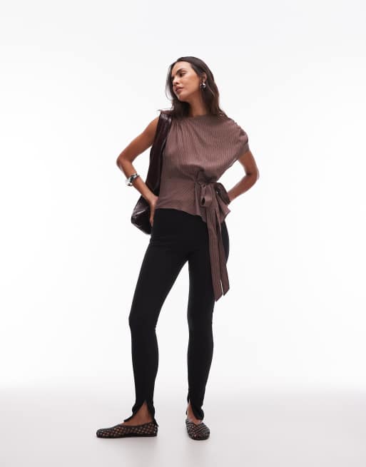 ASOS DESIGN - Gestreepte top van co-ord set met gedrapeerde hals in donkerbruin, 4 van 4