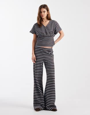 ASOS DESIGN - Gestreifte Hose, Kombiteil-Bunt