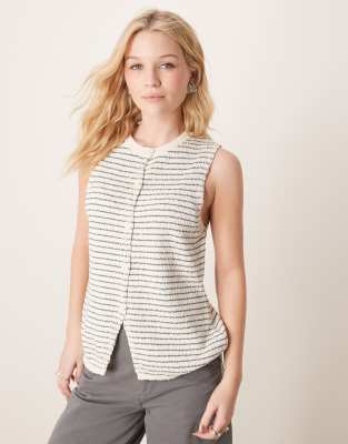 ASOS DESIGN - Gestreifte Longline-Strickweste aus Bouclé-Garn mit Rundhalsausschnitt-Bunt