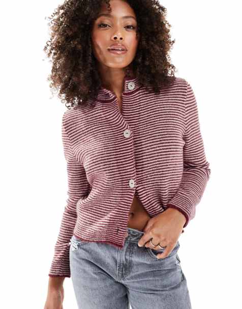 ASOS DESIGN – Gestreifte Strickjacke in Rot und Rosa mit kurzem Schnitt und Rundhalsausschnitt - view 1