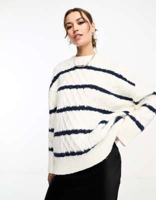 ASOS DESIGN - Gestreifter Oversize-Strickpullover mit Zopfmuster-Bunt