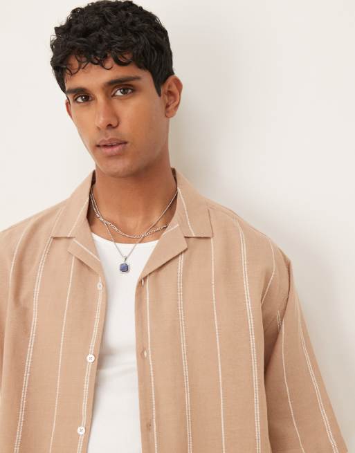 ASOS DESIGN – Gestreiftes, kastiges Oversize-Hemd in Steinbeige und Weiß mit Reverskragen und Struktur, 3 von 4