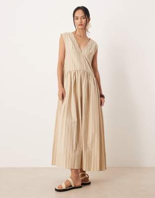 ASOS DESIGN - Gestreiftes Oversize-Maxikleid mit tiefem V-Ausschnitt-Bunt