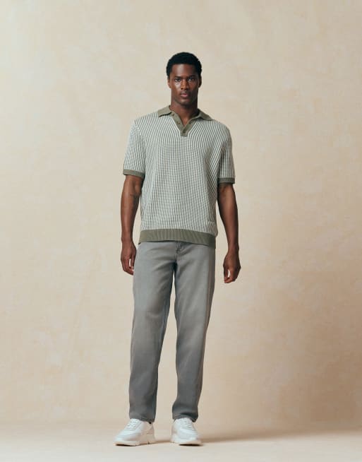 ASOS DESIGN – Gestreiftes Relaxed-Fit-Polohemd aus Strick in Grün und Ecru, 2 von 5