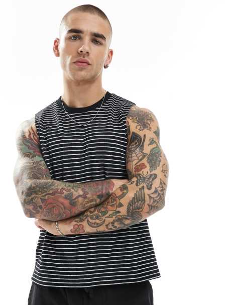 ASOS DESIGN – Gestreiftes Relaxed Fit Tanktop in Schwarz und Weiß mit kastigem Schnitt - view 1