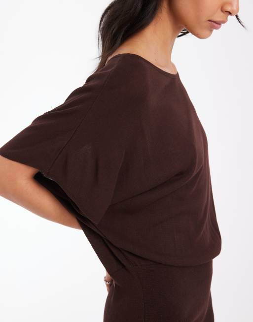 ASOS DESIGN gestricktes Minikleid mit taillierter Taille in Schokobraun, 3 von 4