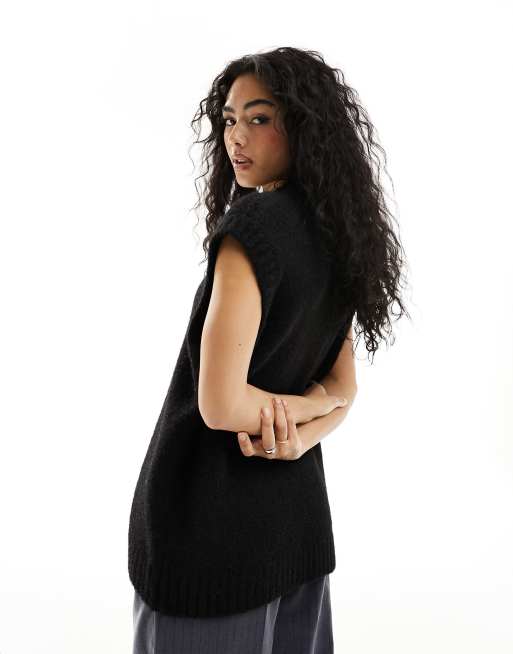 ASOS DESIGN – Gestricktes Oversize-Tanktop mit Rundhalsausschnitt in Schwarz, 3 von 4