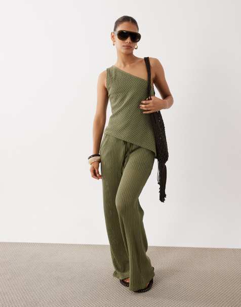ASOS DESIGN gestructureerde co-ord set met wijde gehaakte broek in kaki - view 1