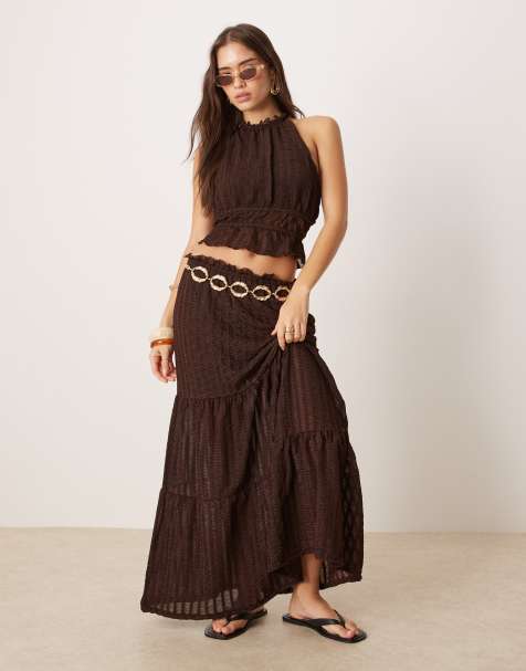 ASOS DESIGN – Gestufter Maxirock in Braun mit Strukturmuster, Kombiteil - view 1