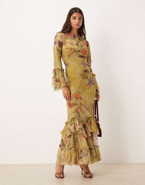 ASOS DESIGN – Gestuftes, langärmliges Maxikleid aus Chiffon in Grün mit Blumenmuster und Rüschen - view 1