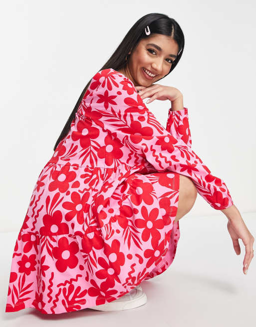 ASOS DESIGN – Gestuftes Mini-Hängerkleid in Rot und Rosa geblümt mit eckigem Ausschnitt, 4 von 4