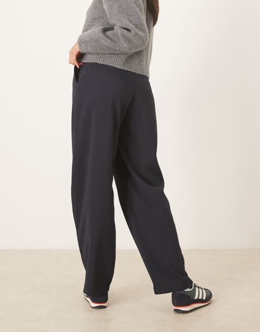 ASOS DESIGN - Getailleerde broek met ballonpijpen in marineblauw, 3 van 5