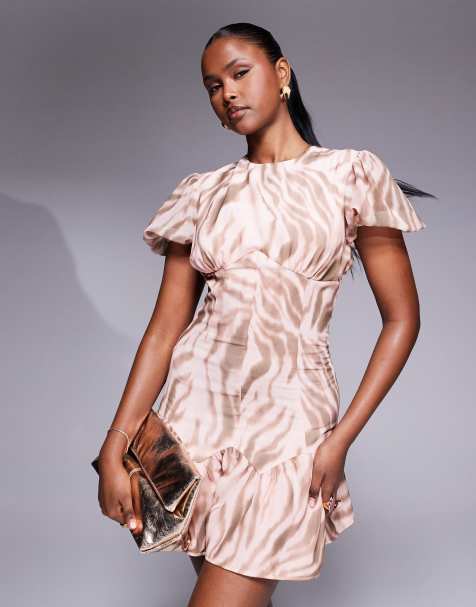 ASOS DESIGN - Getailleerde chiffon mini jurk met pofmouwen in dierenprint - view 1