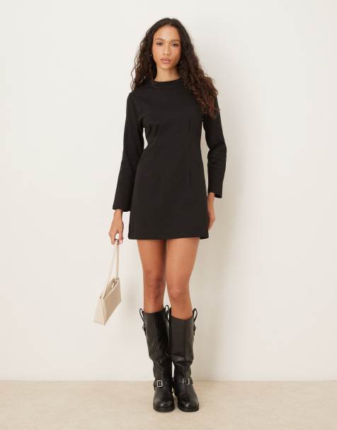 ASOS DESIGN - Getailleerde mini-jurk met halflange mouwen in zwart - view 1